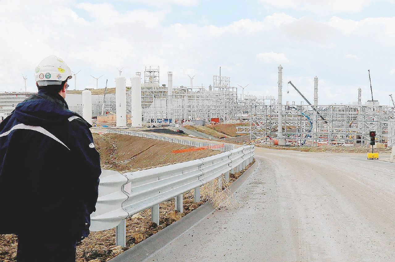 Copertina di L’inchiesta Petroli è arenata.  Su Poste deve ancora iniziare