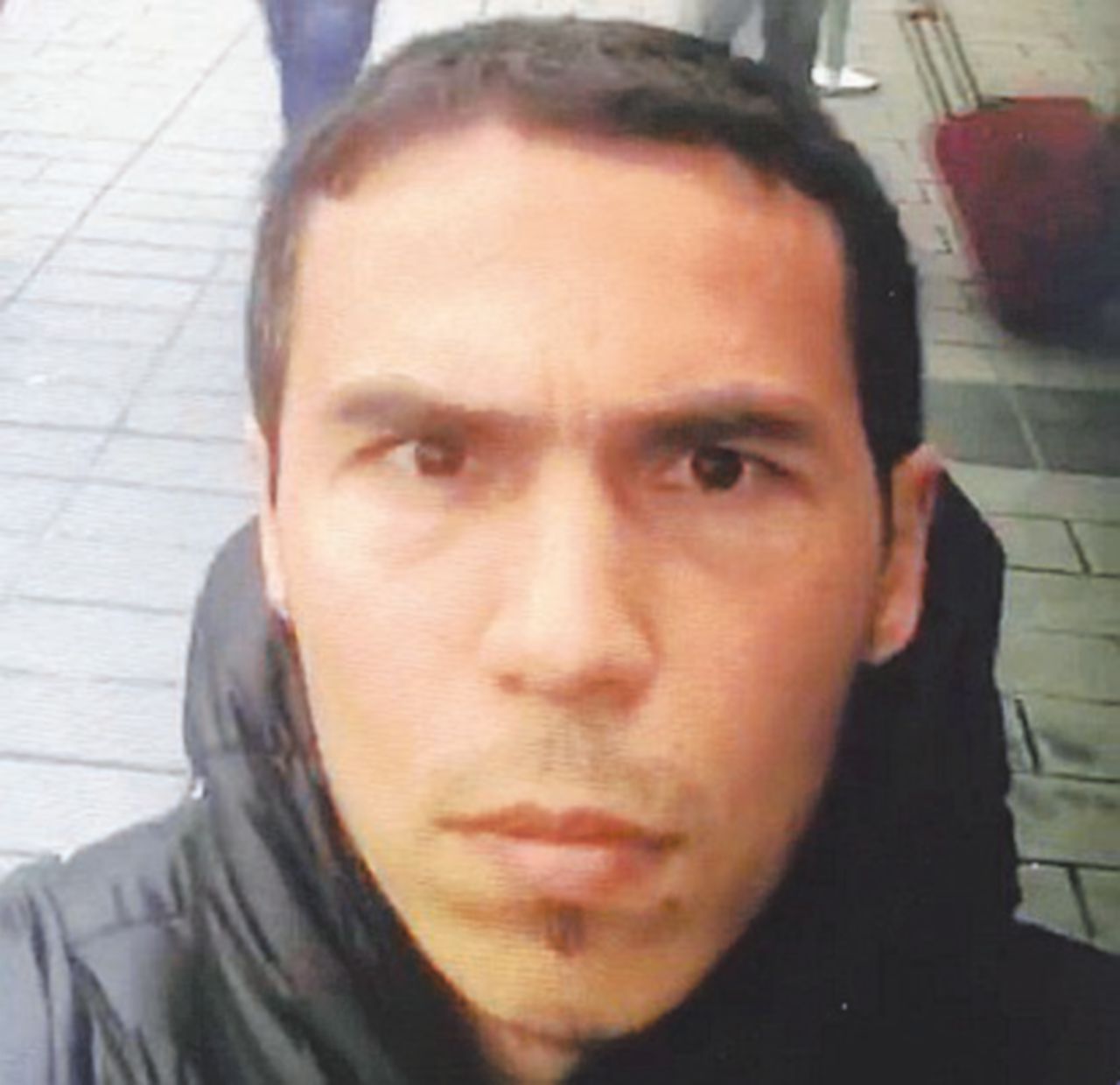 Copertina di Nome in codice Horasani è lo stragista del Club Reina