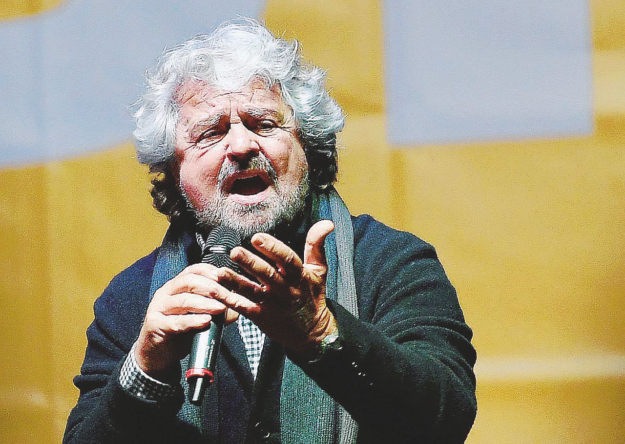 Copertina di Grillo vuol mollare Farage per i Liberali europeisti