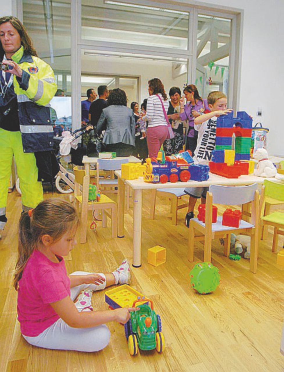 Copertina di L’asilo nido non è soltanto obbligo di insegnare o libertà di mordere