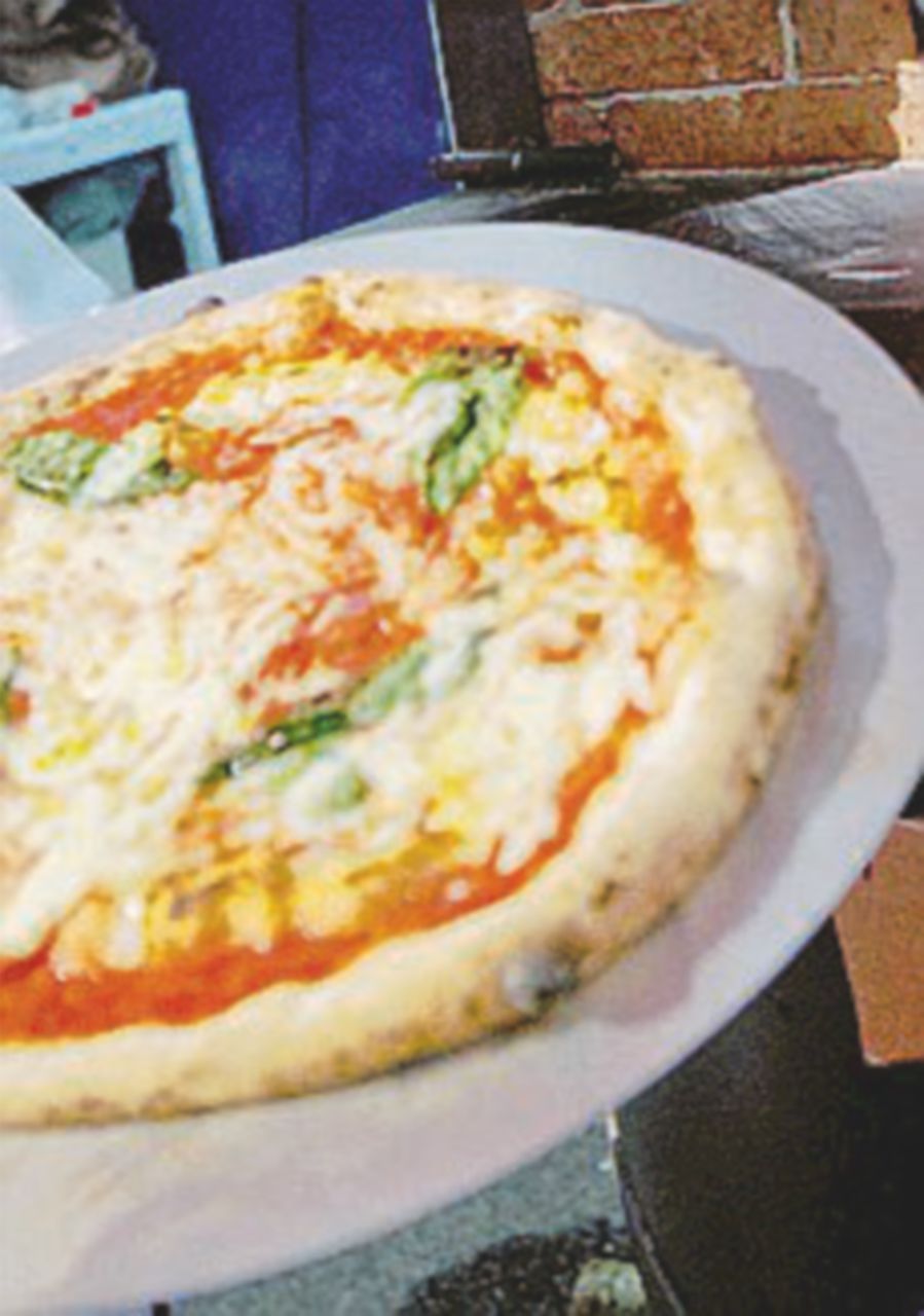 Il freddo e il sisma bloccano la mega fabbrica di pizze