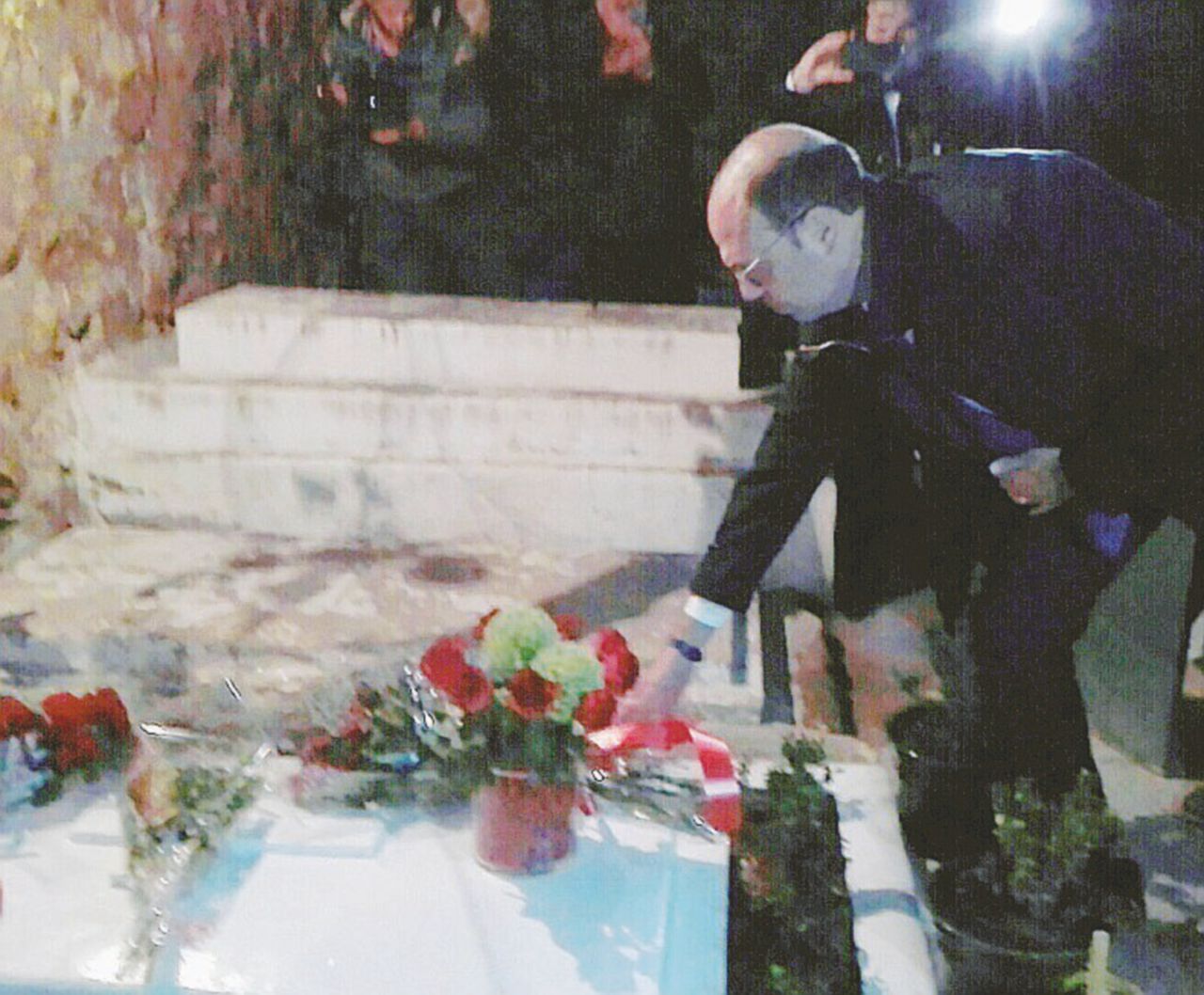 I soldi all’estero, le condanne, la latitanza: gli smemorati cultori della memoria di Craxi