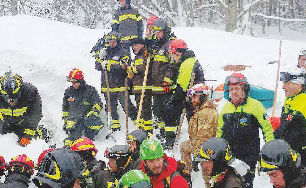 Copertina di Bubbico e Curcio, lo Stato a due teste in piena emergenza