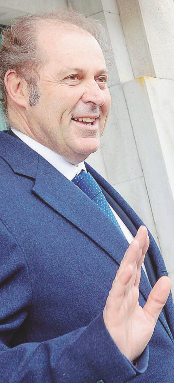 Guerra aperta per Generali Donnet stoppa banca Intesa