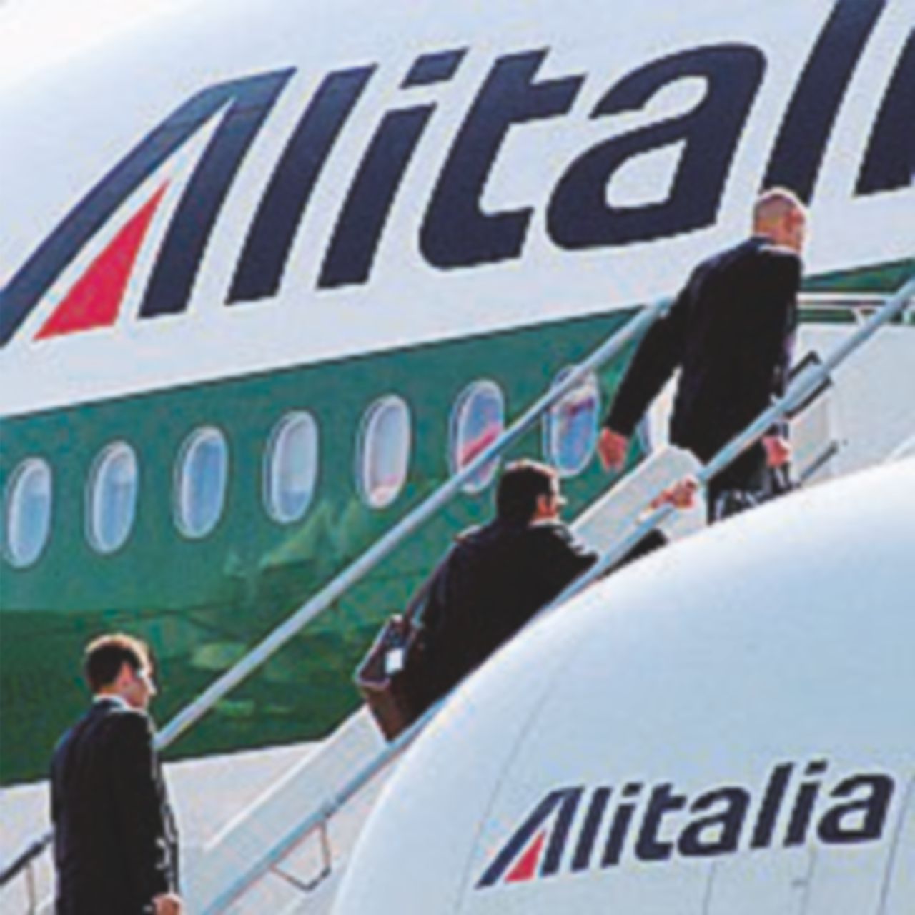 Copertina di Hogan lascia la guida di Etihad: pesa il caso Alitalia