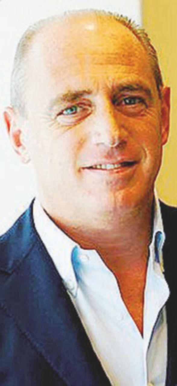 Copertina di Andrea Bacci, colpi di pistola contro l’imprenditore amico di Renzi: si cercano tiratori in trasferta