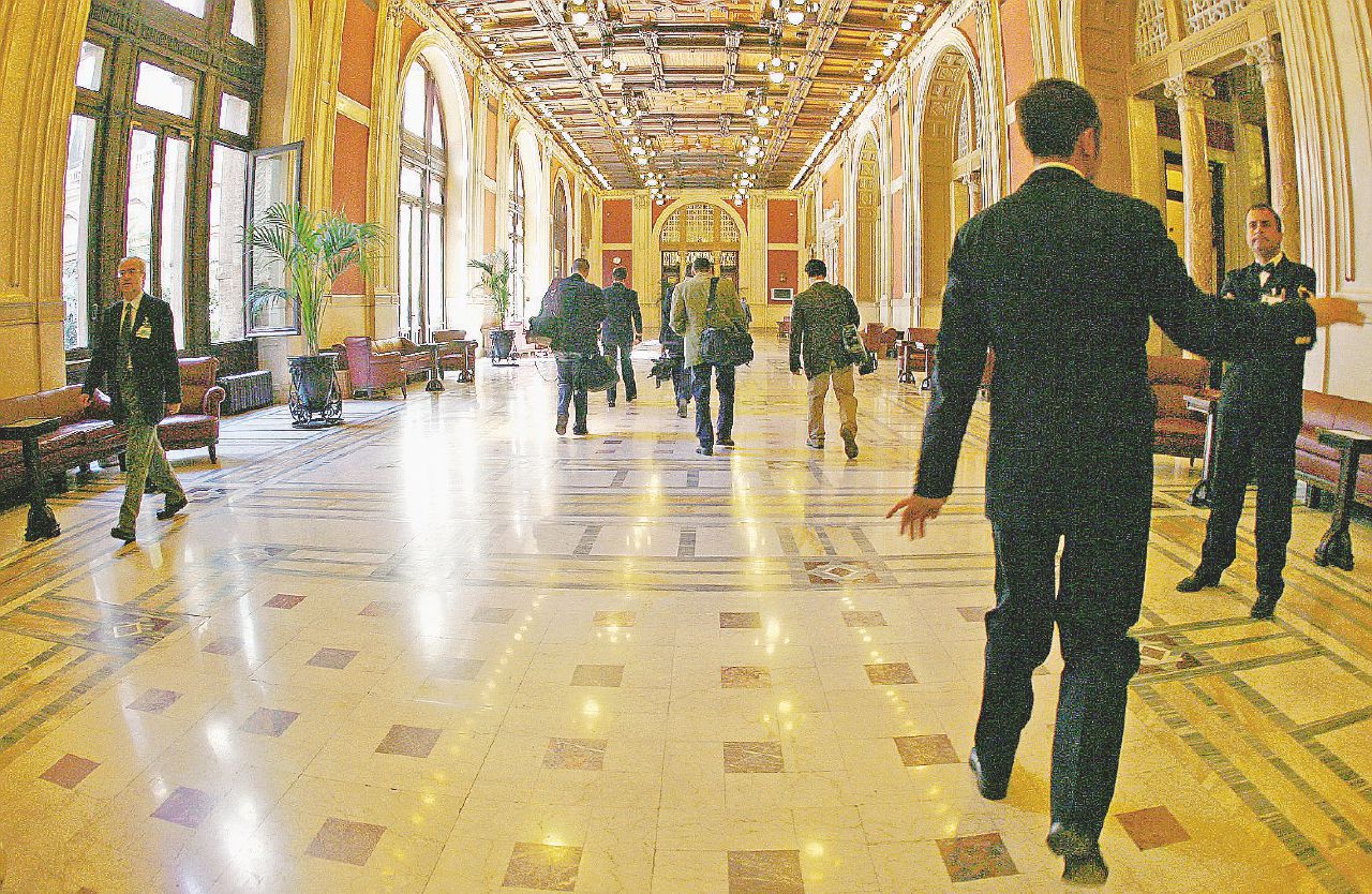 I giapponesi del voto nel 2018 e la pistola carica di Renzi