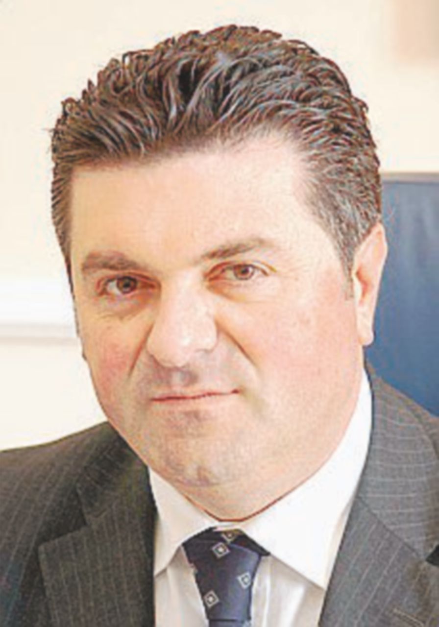 Case al clan rom: a giudizio Alfieri, modello di “clientela”