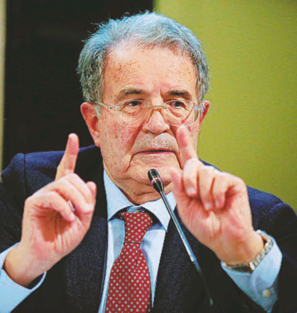 Grasso, Prodi e pure la Cei: niente voto anticipato