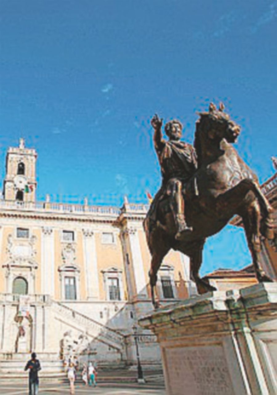 Copertina di Campidoglio, i revisori confermano: “Conti a rischio”