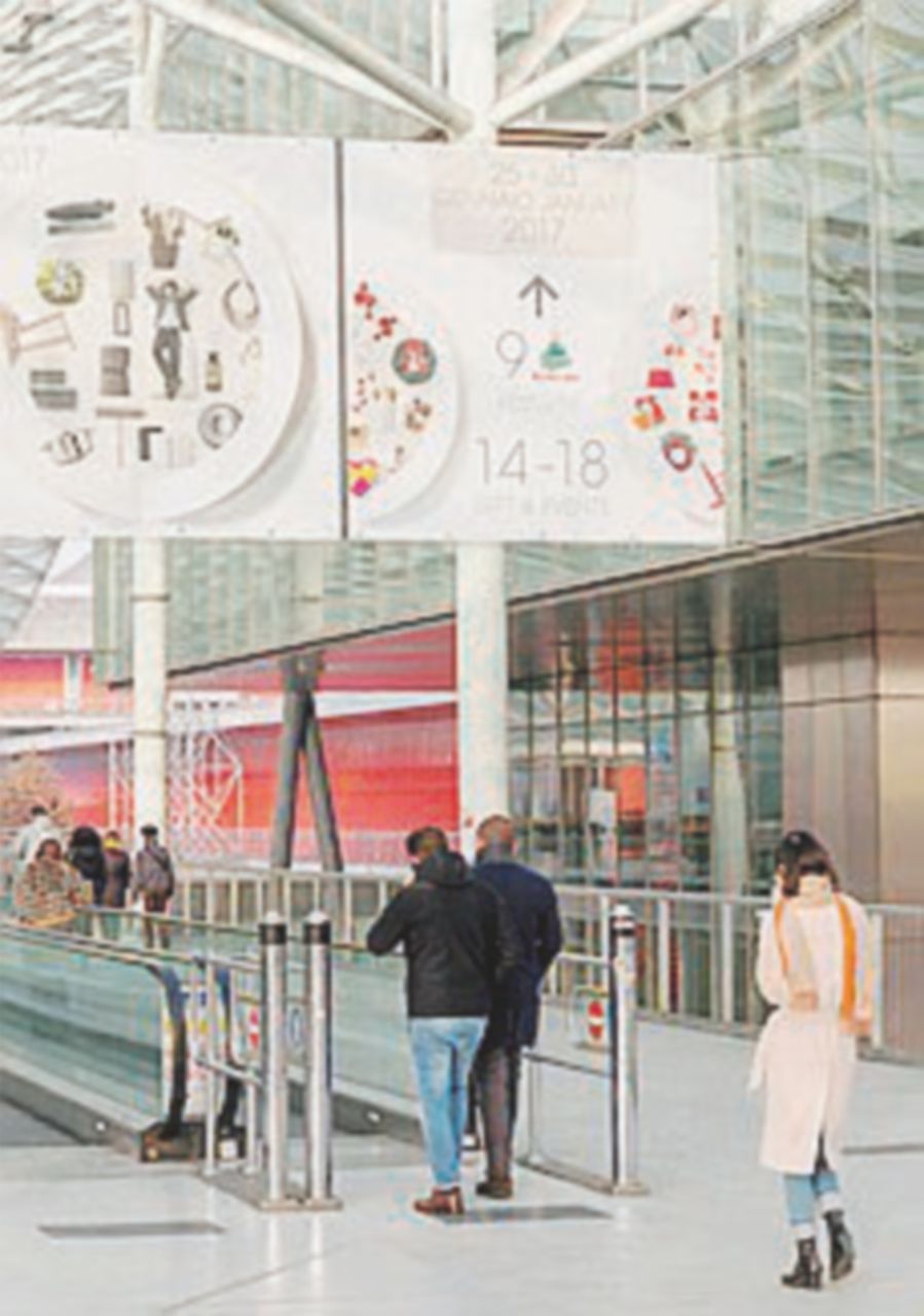 Fiera Milano si salva. Commissariata ma solo in parte