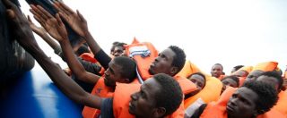 Migranti, diminuisce il flusso: -2,7%. Manconi: “Missione navale italiana? Riporterà i profughi dai loro aguzzini”