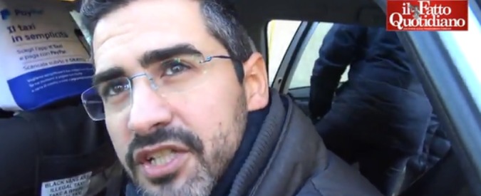Copertina di Roma, Raggi: “Fraccaro e Bonafede? Aiutano tanti Comuni”. E loro: “Nessun commissariamento”