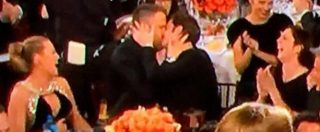 Copertina di Golden Globes, Ryan Reynolds viene battuto da Ryan Gosling. E Andrew Garfield lo bacia per consolazione