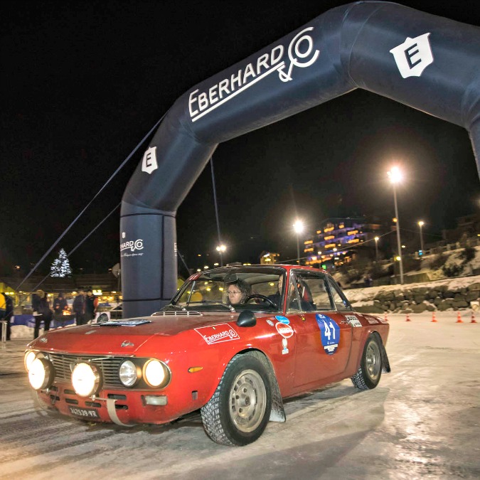 Copertina di Winter Marathon, le “vecchie signore” volano sul ghiaccio – FOTO