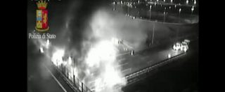 Copertina di Verona, nuovo video del bus in fiamme sull’A4 costato la vita a 16 ragazzi