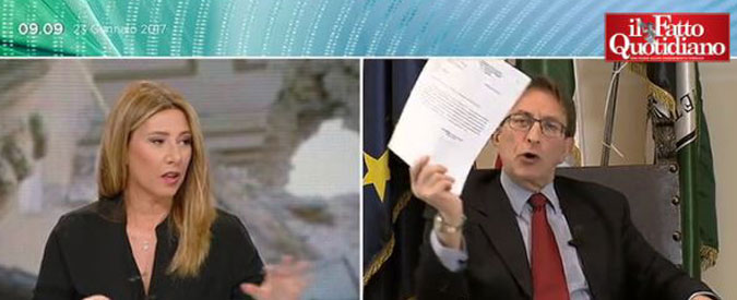 Copertina di Rigopiano, Cialente (sindaco L’Aquila) vs Protezione civile e governo: “Nessuno si prende le sue responsabilità”