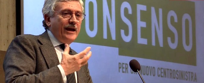 Copertina di Pd, D’Alema contro Renzi: “Serve cambio leadership. Voto subito? Errore che renderebbe ciascuno libero”