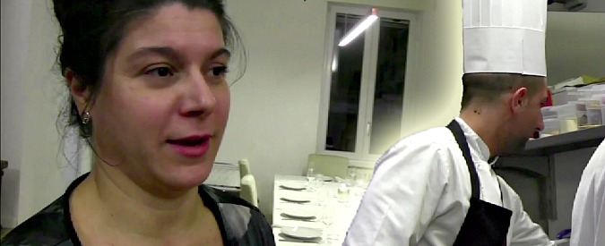 Copertina di Sharing Economy, ecco come funziona un home restaurant. Ma chi lo fa di mestiere non ci sta: “Modo furbo di guadagnare”