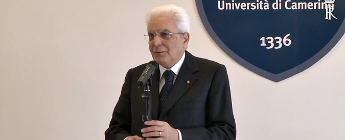 Copertina di Terremoto, Mattarella a Camerino parla ai sindaci: “Vostro compito difficile. Avete tutto il mio appoggio”