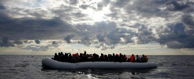 Mediterraneo, il racconto di chi l’ha attraversato per viaggiare e chi per salvarsi