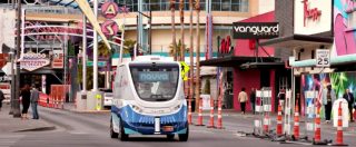 Copertina di Las Vegas, al via la sperimentazione per il servizio di shuttle a guida autonoma