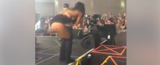 Copertina di Texas, quando a cadere nel vuoto non è la proposta di matrimonio ma la futura sposa