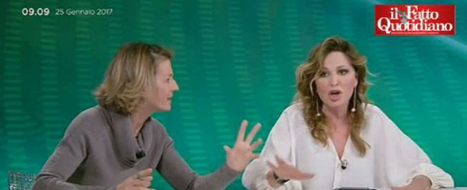 Copertina di Terremoto, Santanchè (Fi) vs Fusani (L’Unità): “Mi incazzo come una pantera. Italiani al gelo e clandestini in albergo”