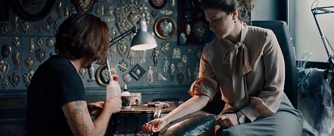 Copertina di “Forgetting Auschwitz, Remembering Auschwitz”. Un esperimento sociale per lanciare l’archivio dei ricordi