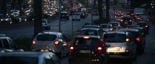 Roma, la sindaca Raggi: “Stop ai diesel in centro a partire dal 2024”