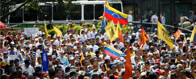 Venezuela, marcia indietro della corte suprema: poteri costituzionali tornano al Parlamento