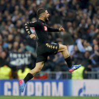 Napoli’s striker Lorenzo Insigne jubilates a goal, the first against Real Madrid, during their UEFA Champions League round of 16 first leg match at Santiago Bernabeu stadium in Madrid, Spain, 15 February 2017. EFE/JuanJo Martin