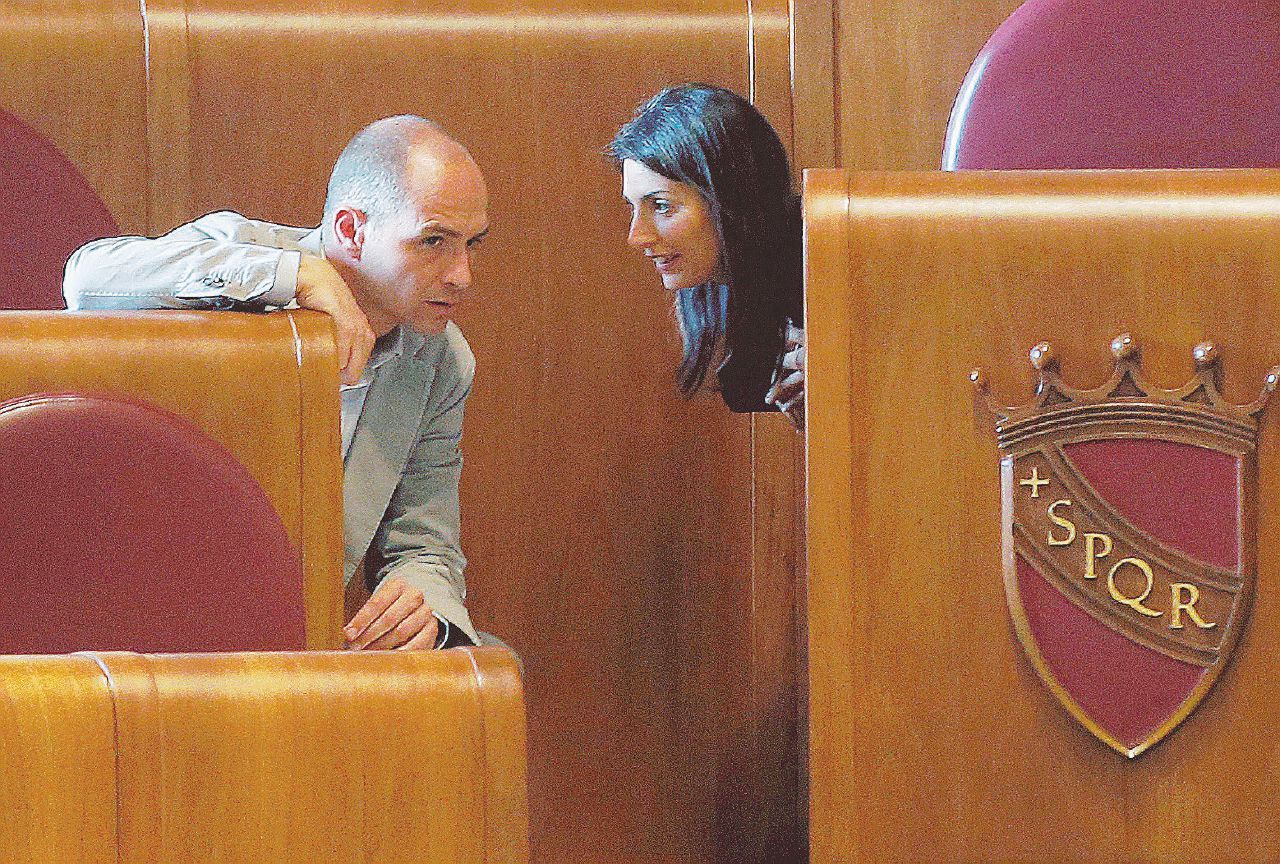 Copertina di Il “processo a De Vito” ora si ritorce contro Raggi