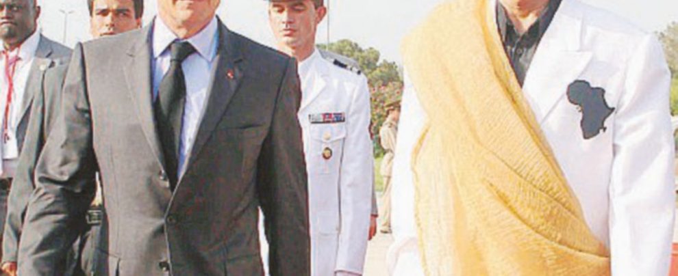 Sarkozy-Gheddafi nel 2007 - Ansa Fillon-Sarkozy, una destra a pezzi