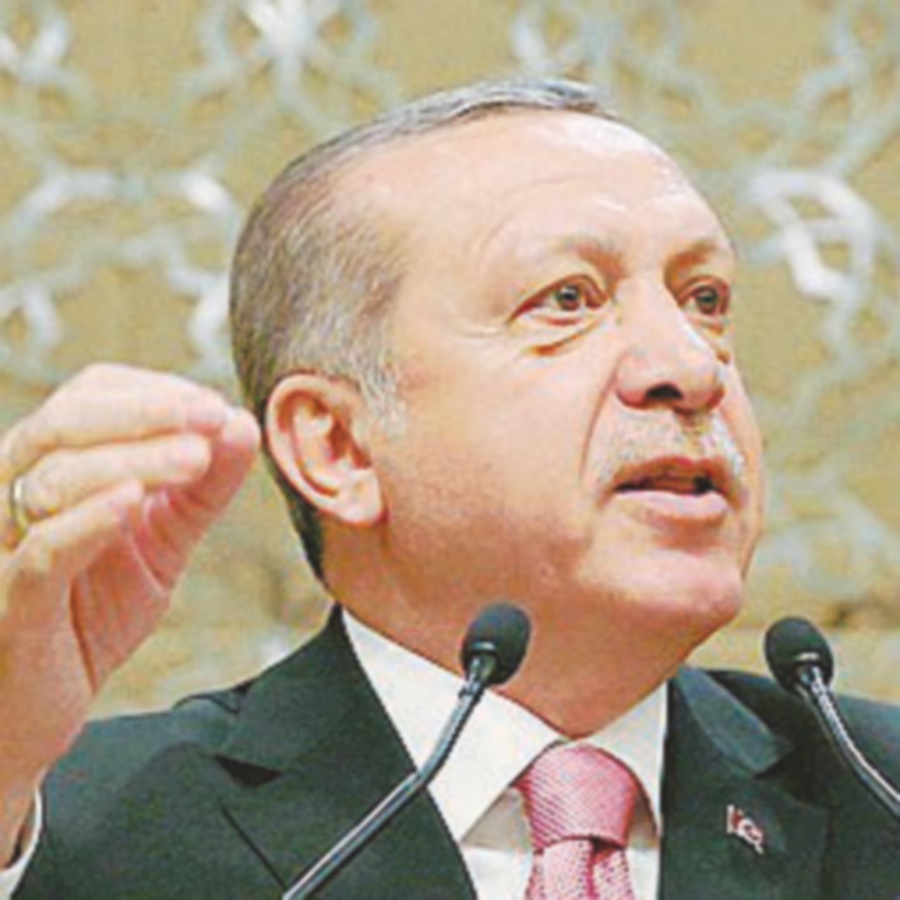 Purga infinita, ora anche la stampa amica attacca Erdogan