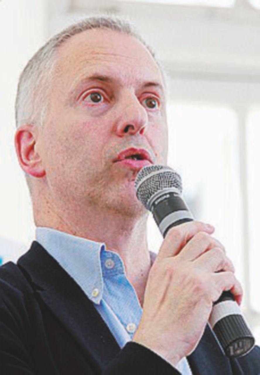 Doria non si ricandida e non si dimette: “No al commissario”