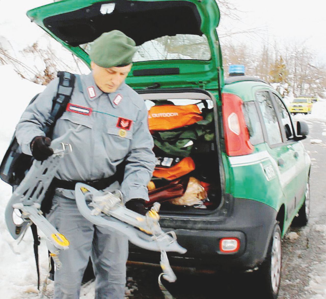 Copertina di I carabinieri forestali hanno l’amianto in casa