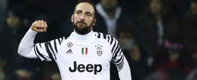 Serie A, risultati e classifica 24° giornata: la Juventus vince con doppietta di Higuain. Bene Roma e Napoli – VIDEO