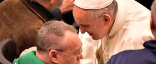 Copertina di Chiesa, la denuncia di Papa Francesco: “In Vaticano c’è corruzione. Nella barca di Pietro alcuni marinai remano contro”