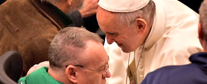 Chiesa, la denuncia di Papa Francesco: “In Vaticano c’è corruzione. Nella barca di Pietro alcuni marinai remano contro”