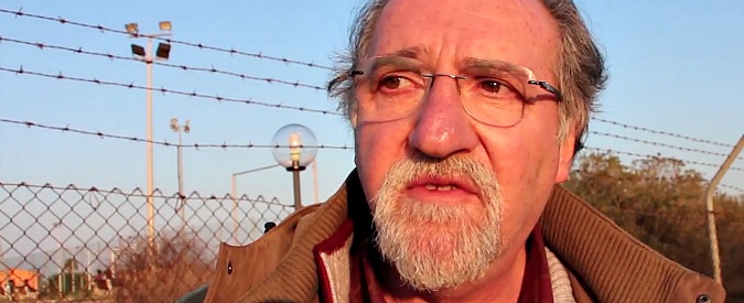 Copertina di Migranti, Rete Antirazzista denuncia: “Al Cara di Mineo sovraffollamento, caporalato e sigarette al posto del pocket money”