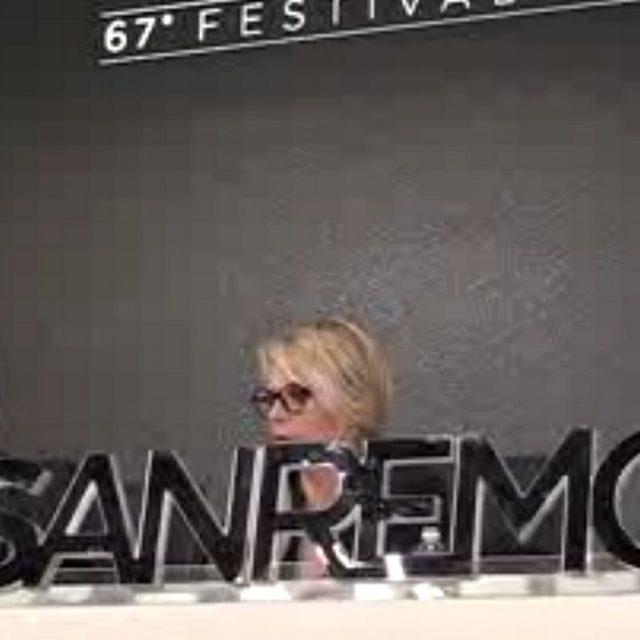 Festival di Sanremo 2017, De Filippi: “Mai preso compenso da ospite, in nessuna trasmissione”