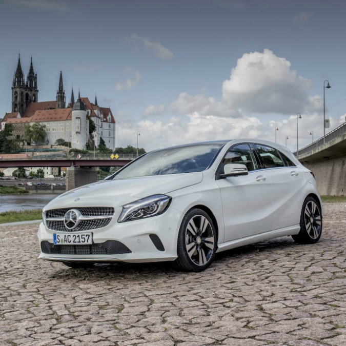 Copertina di Mercedes, su Classe A arriva la formula Next – foto