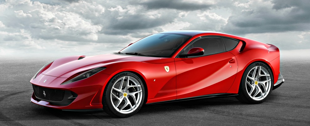Copertina di Ferrari 812 Superfast, ecco il gioiello da 800 cavalli che illuminerà Ginevra – FOTO