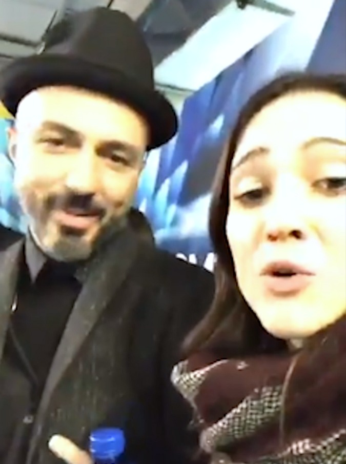 Copertina di Sanremo 2017, la battuta di Lodovica Comello a Samuel (Subsonica): “Ti auguro una prova di m…”
