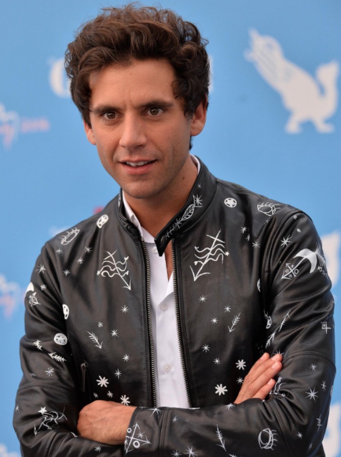 Copertina di Sanremo 2017, e se fosse Mika il prossimo conduttore del Festival?