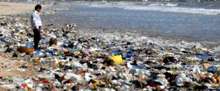 Copertina di Inquinamento, allarme Onu per la plastica negli oceani: conseguenze su 600 specie. Parte la campagna #CleanSeas