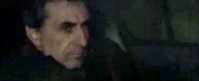 Copertina di Raggi, 5 ore di interrogatorio per Romeo: “Sereno, chiarita mia posizione”