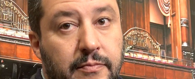 Copertina di Salvini, blitz alla Camera: “Sono pronto a guidare il Paese. Fincantieri? Governo fa interessi degli altri”