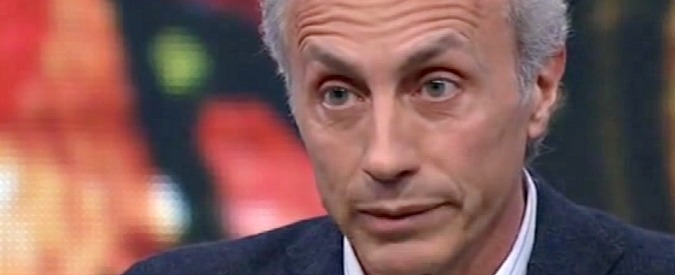 Copertina di Travaglio a Floris: “Io troppo morbido con M5s? Facciamo un test: scandalo Raggi VS scandalo Consip…”